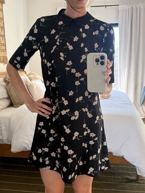 BCBGeneration Women’s XS (excellent condition) collared short sleeve dress
